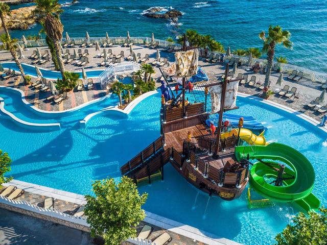 Review: Star Beach Village en Waterpark