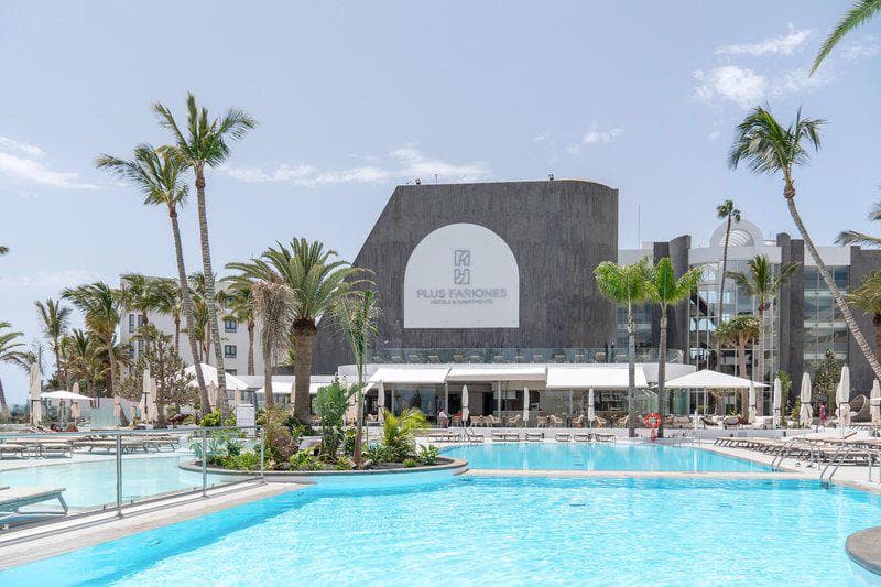 Ultiem genieten: Suite Fariones in Puerto Del Carmen, 8 dagen vanaf €1031